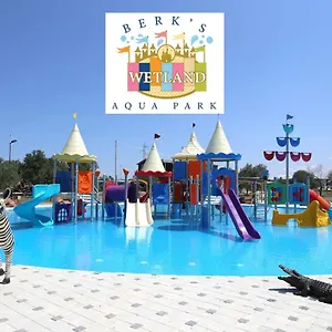 Simlarda Country Club Ayvalık Ayvalı